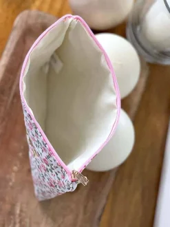 Pochette A Message Rose Shanty